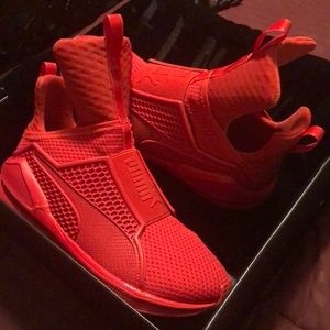 Fenty Trainers Puma (red) (EU38, US7.5)
